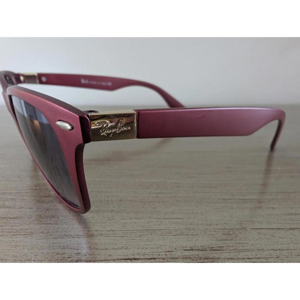 Ray-Ban Wayfarer Liteforce Sunglasses R4195 52[]20 Red - Picture 3 of 5